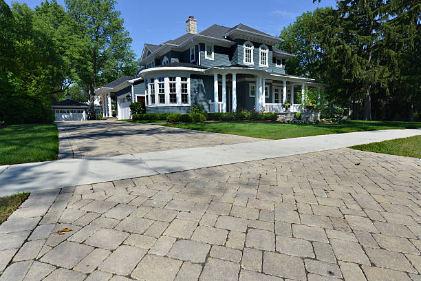 Best Driveway Paving Company  in Reedsville, WI